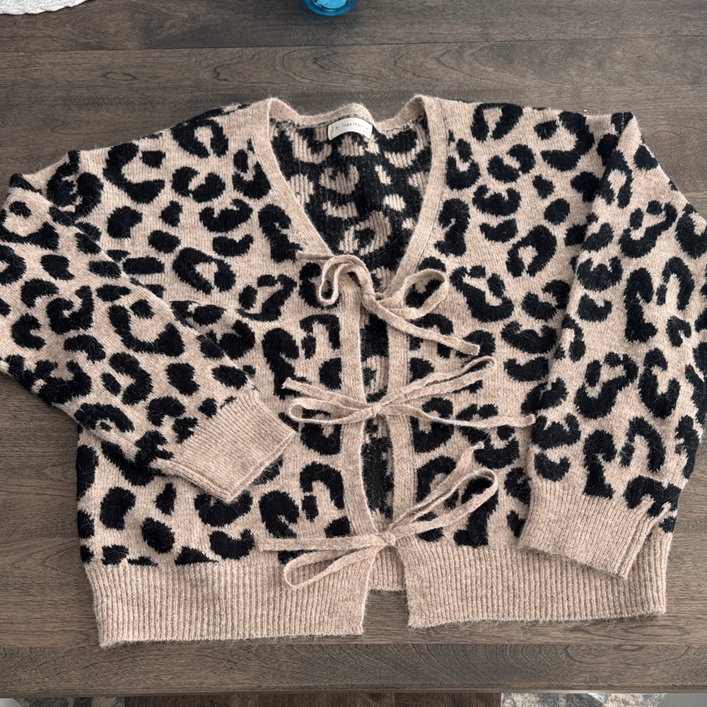 NWOT cheetah print sweater